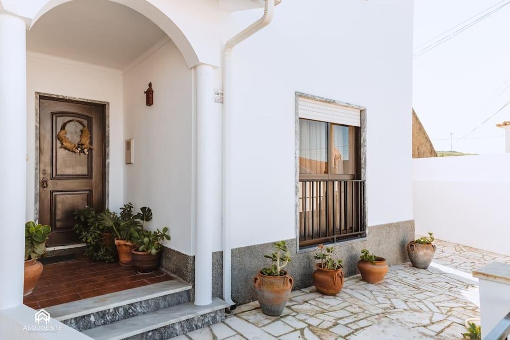 Casa Do Patio - 3 Bedrooms, Ponte Rol Torres Vedras Exterior photo
